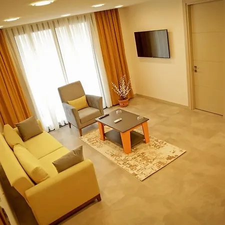 Ada Vip